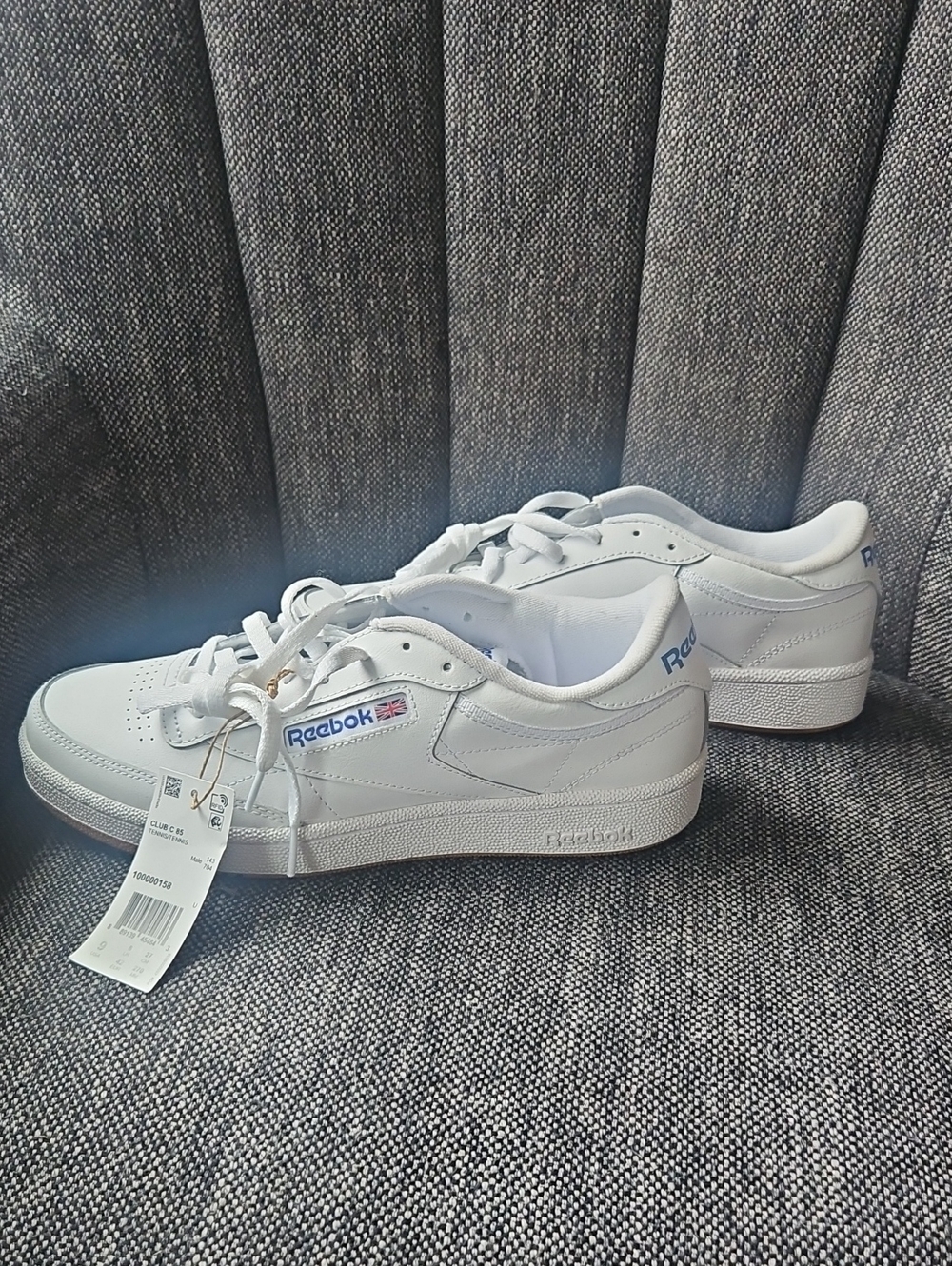 Reebok Men's White Leather Low-Top Sneakers with Blue Logo